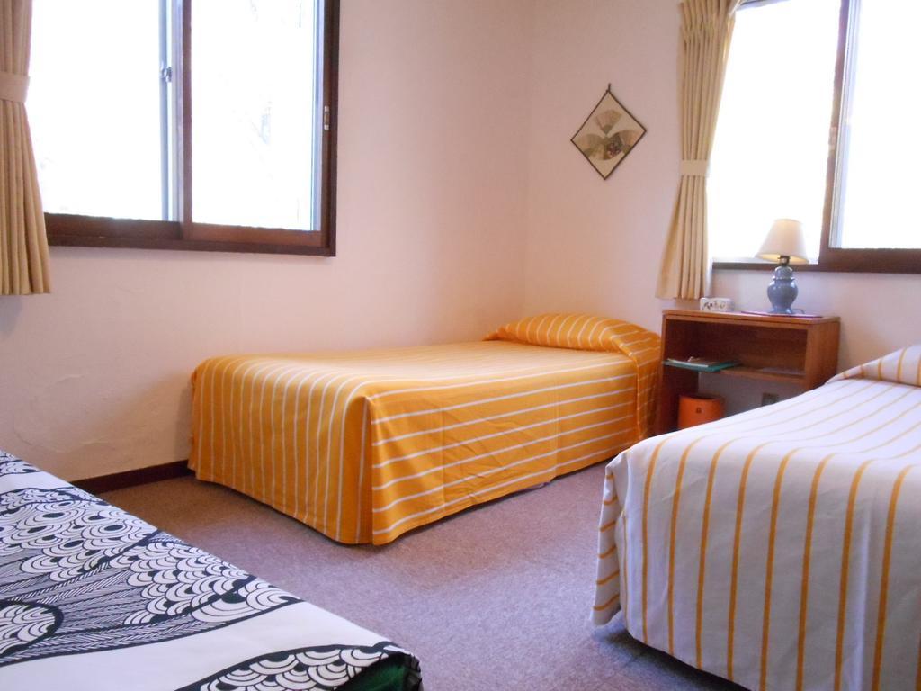 Pension Nugget Inn Hakuba Værelse billede