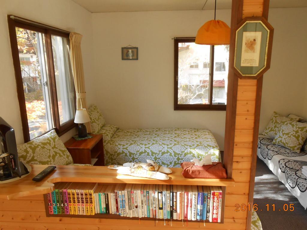 Pension Nugget Inn Hakuba Eksteriør billede